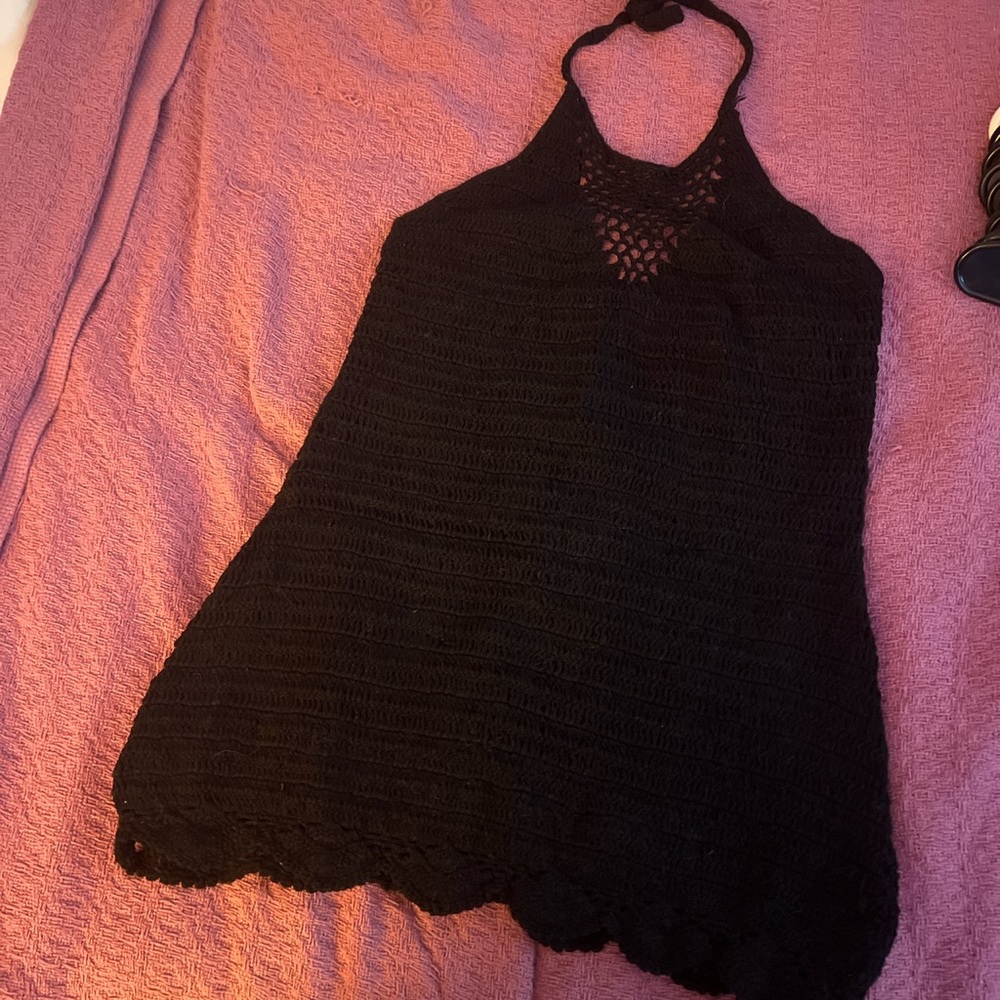 Black crochet halter coverup, perfect for a day in the beach or any vacation!